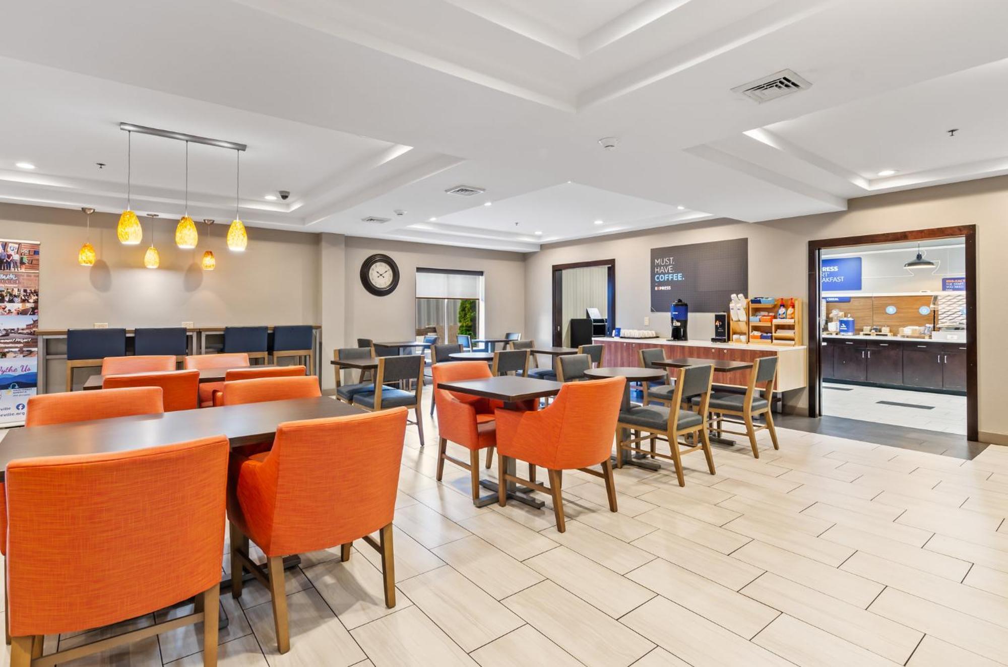 Holiday Inn Express & Suites Wytheville By Ihg Exteriér fotografie