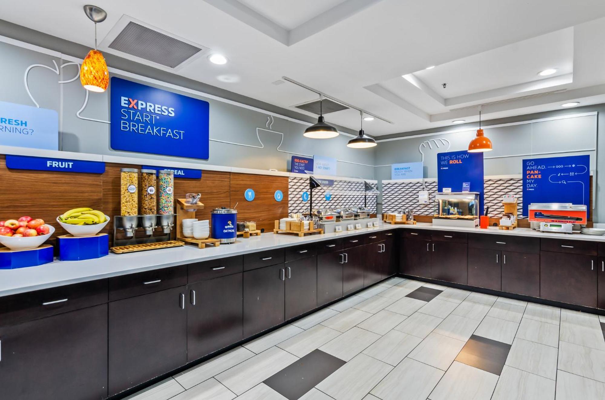 Holiday Inn Express & Suites Wytheville By Ihg Exteriér fotografie