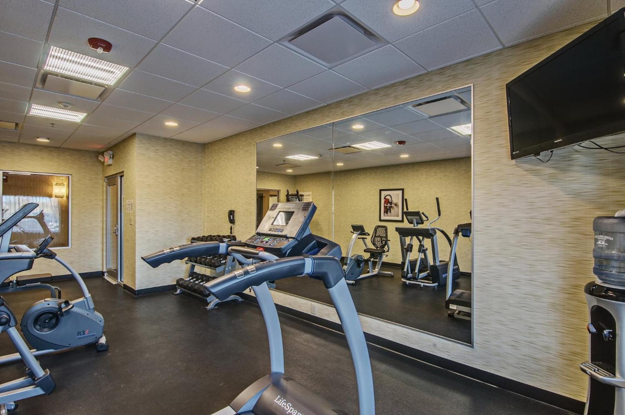 Holiday Inn Express & Suites Wytheville By Ihg Exteriér fotografie